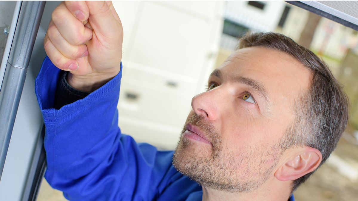 Installation ferme-porte